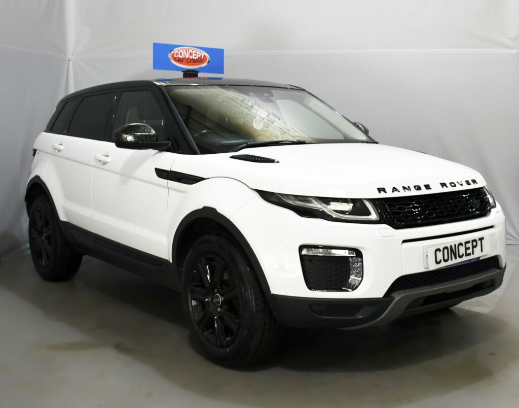 LAND ROVER RANGE ROVER EVOQUE DIESEL 2.0eD4 (150bhp) SE TECH Hatchback ...