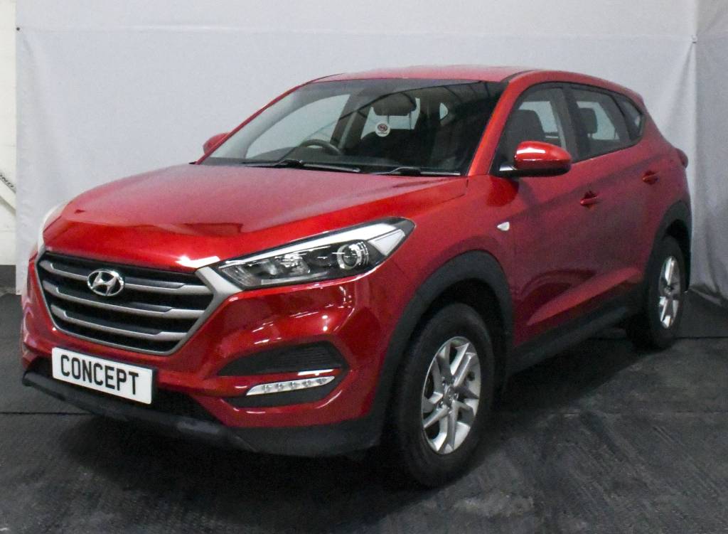 HYUNDAI TUCSON ESTATE 1.6 GDI BLUE DRIVE S 5DR 2WD