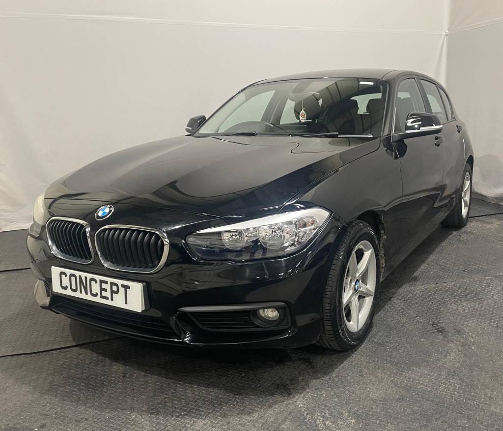 BMW 1 SERIES DIESEL HATCHBACK 116D SE 5DR [NAV]